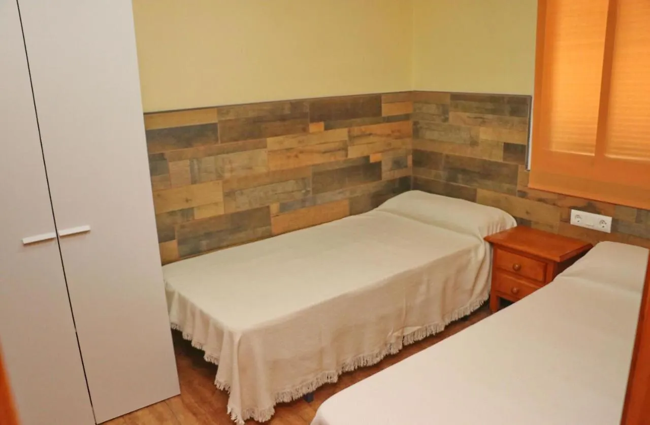 Chalet Rural Con Piscina 科尼尔-德拉弗龙特拉