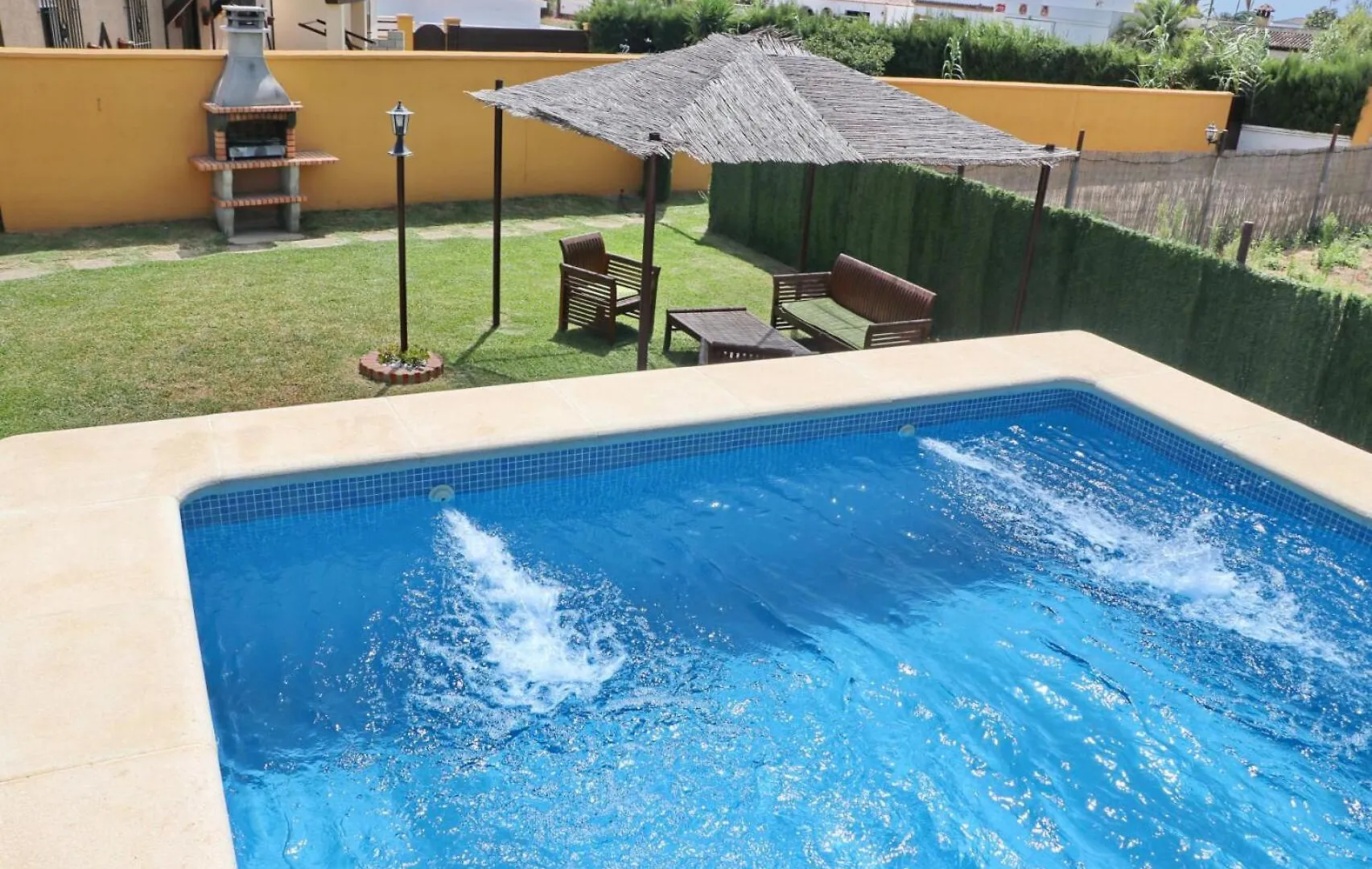 Chalet Rural Con Piscina 科尼尔-德拉弗龙特拉 西班牙